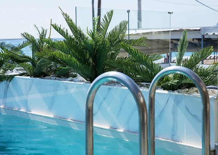 Agios Gordios Hotel apartamentowy