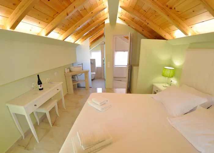 Agios Gordios Hotel apartamentowy 3*