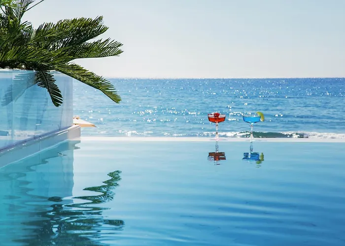 Agios Gordios Hotel apartamentowy 3*